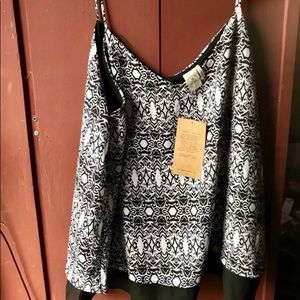 Medium Paper Crane Black & White Tank Top